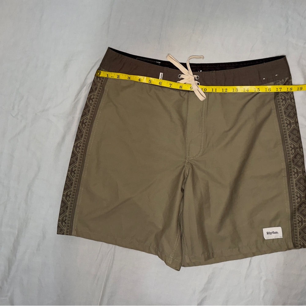 Men's Board Shorts Sage Green
Rhythm Brand - Picture 4 of 6